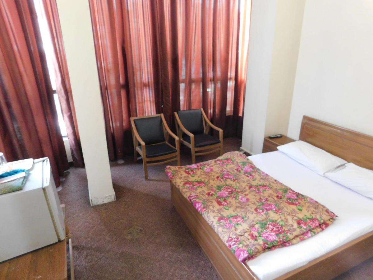 Hotel Avanti Равалпинди Экстерьер фото